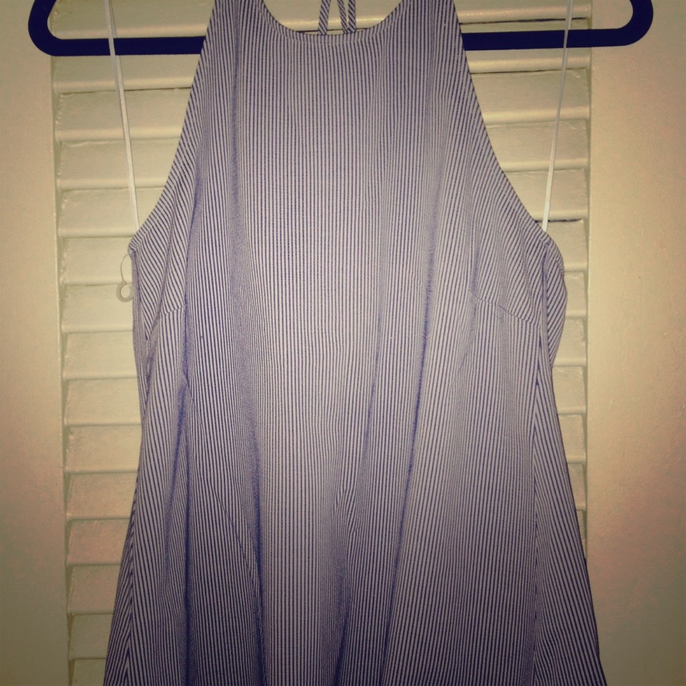 Theory tank top in size medium
